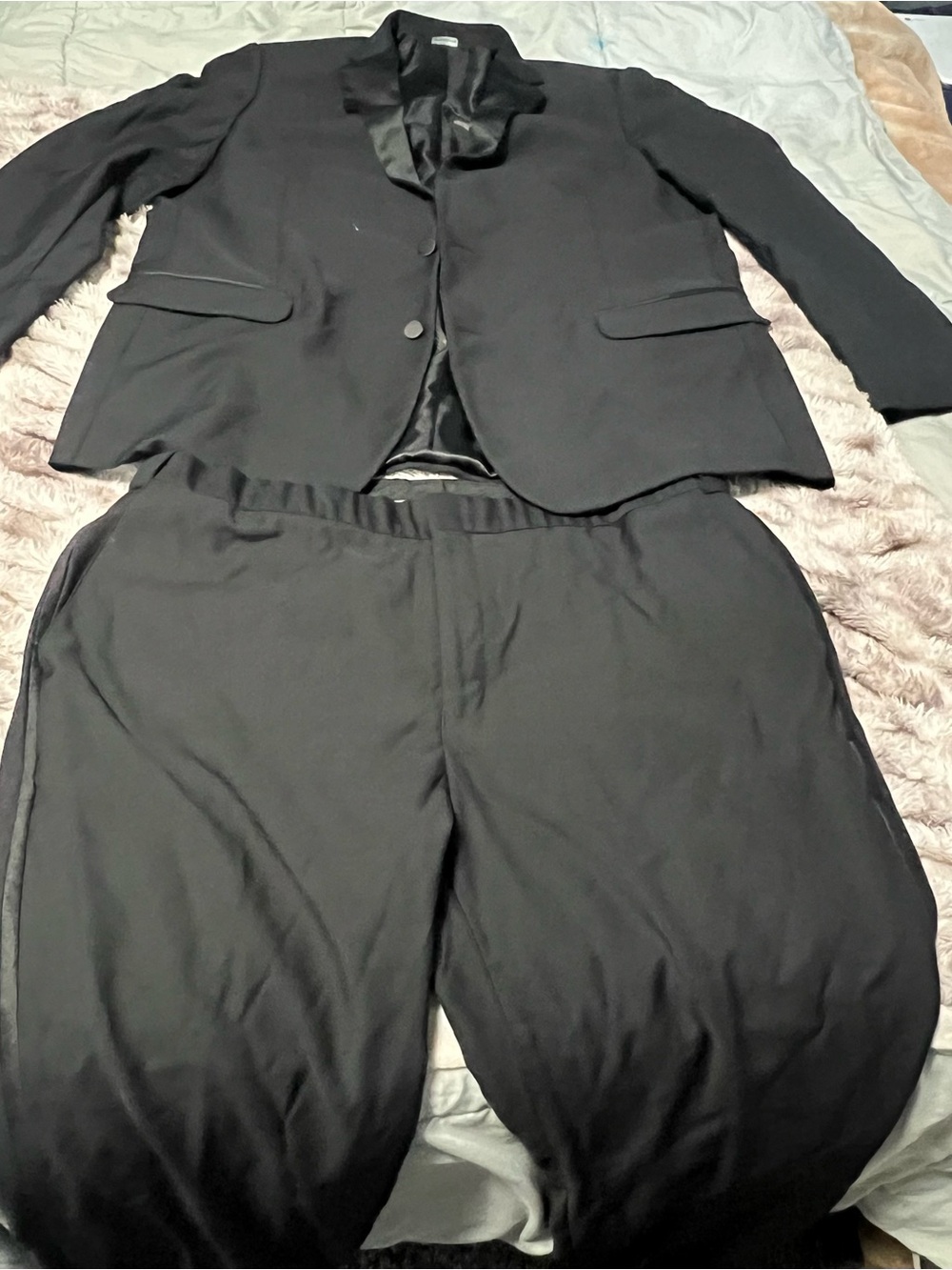 Black men’s Two-Piece Pants & Jacket Set